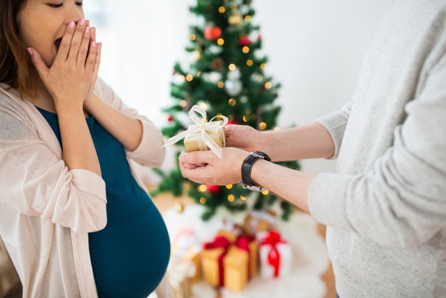 christmas gifts for pregnant wife