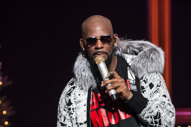 R. Kelly requests release
