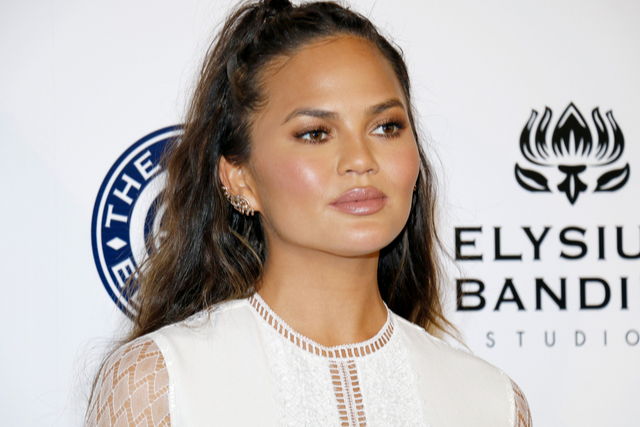 Teigen replies to troll