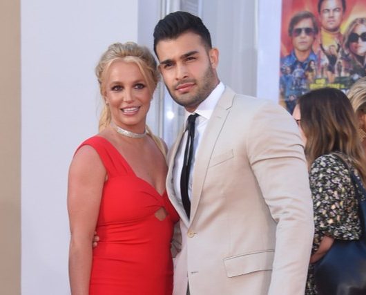 Britney Spears engaged